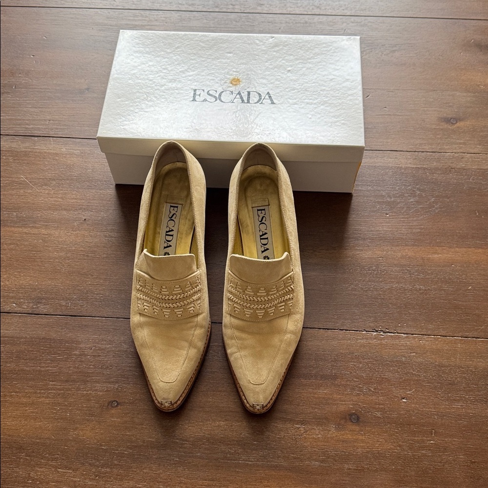 Size 8B Escada suede loafer Pumps panna vit.cashmere style ef211